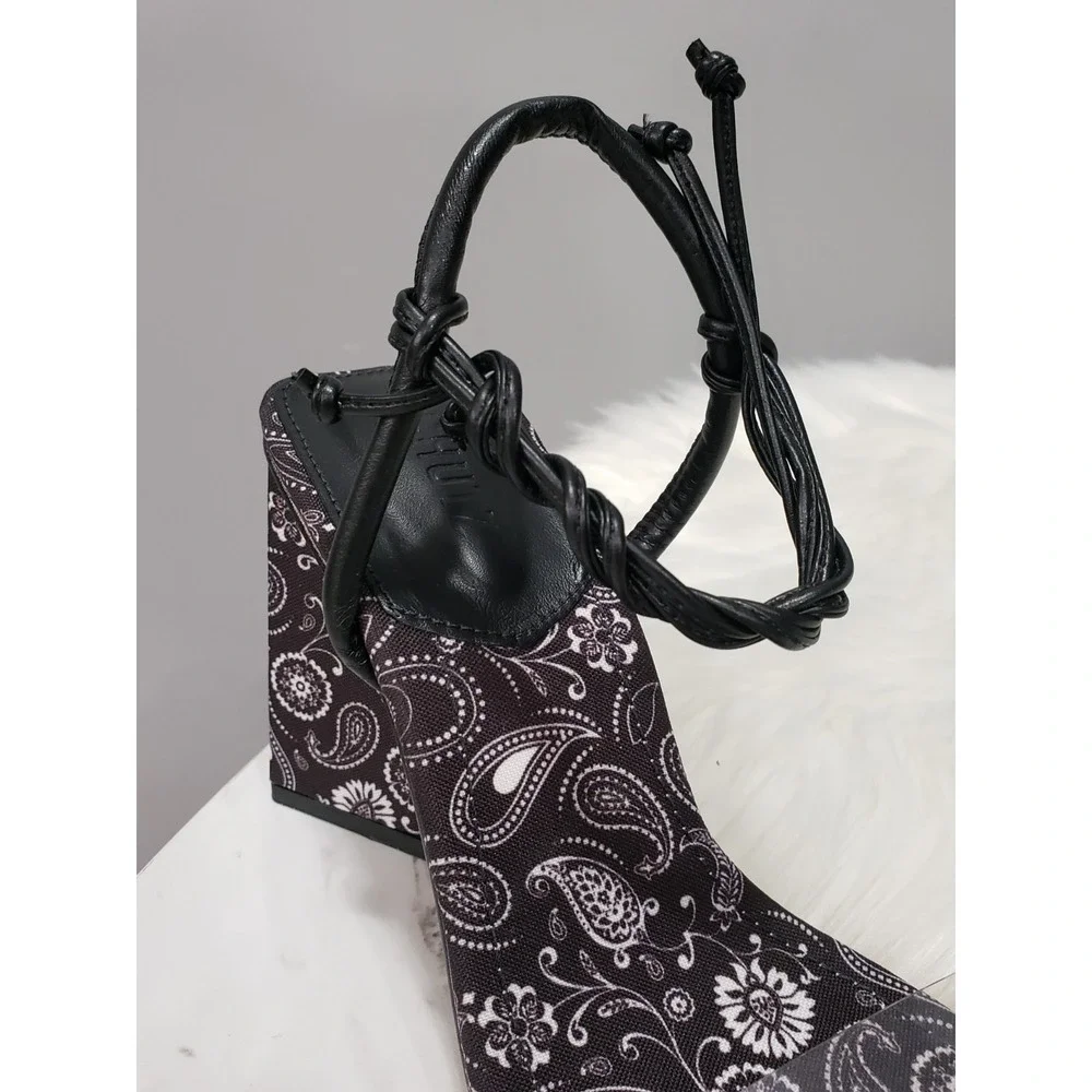 SCHUTZ brand new